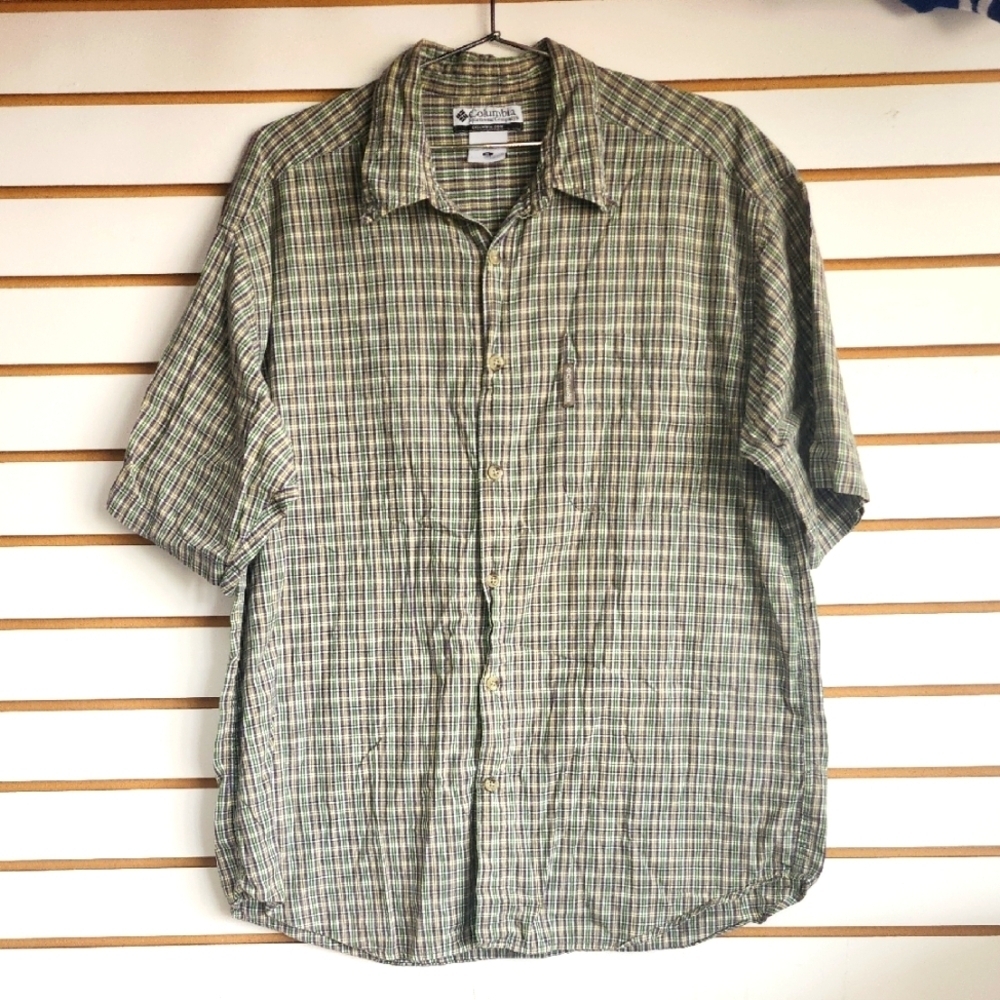 Columbia Casual Button Down Shirt